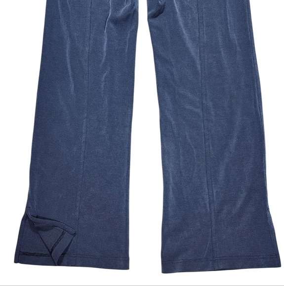 Lululemon Drapey Softstreme Flared Loungewear Pant Size XS - Picture 8 of 15